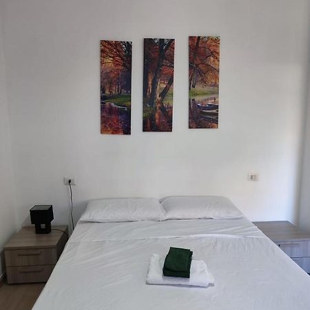 Rooms For Rent 67 Сассарі Екстер'єр фото
