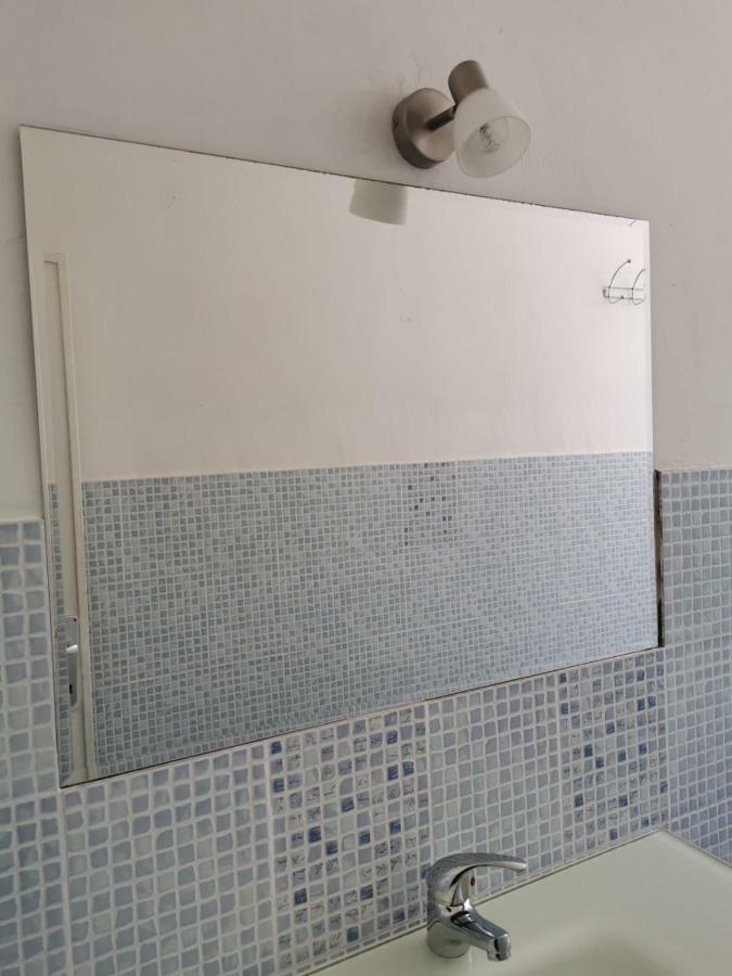 Rooms For Rent 67 Сассарі Екстер'єр фото